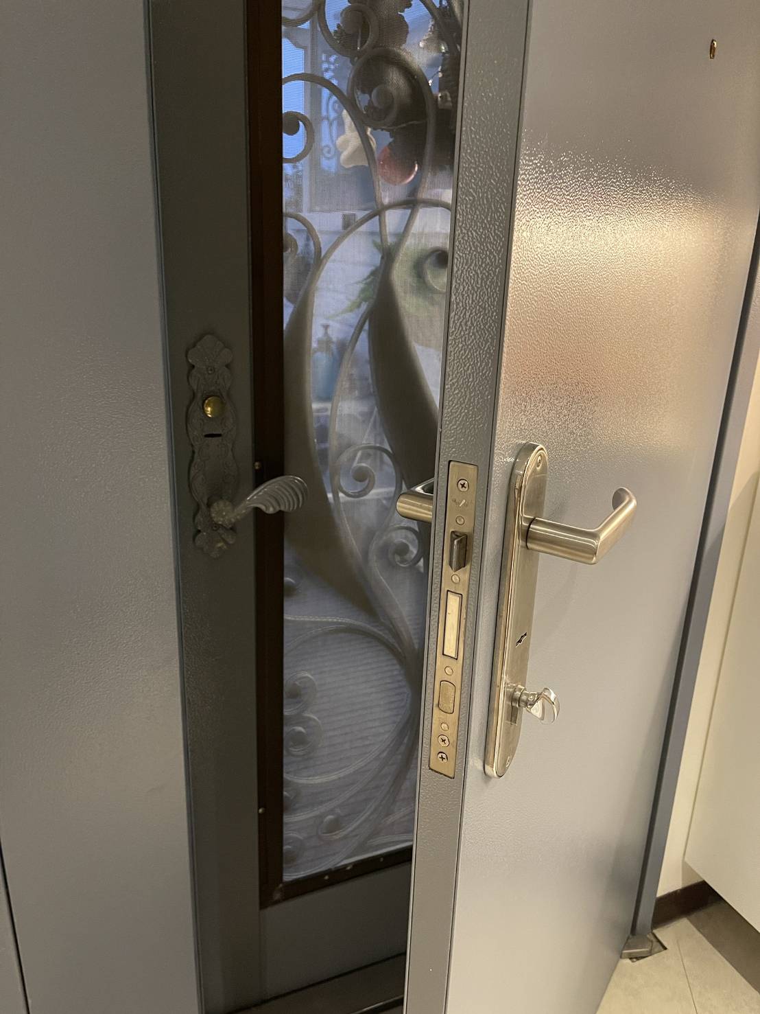 內外門001－鎖羅門